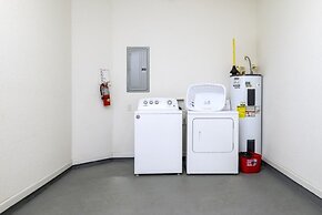 Vista Cay Casa Bella 3 Bedroom Townhouse by RedAwning