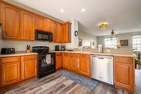 Vista Cay Casa Bella 3 Bedroom Townhouse by RedAwning