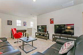 Amazing 7 Bedroom Solterra New Resort Home 7 Villa by RedAwning