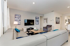 Amazing 7 Bedroom Solterra New Resort Home 7 Villa by RedAwning