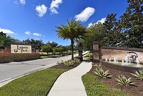 Beautiful 5 Bed Pool Game Room 5 Bedroom Home by RedAwning