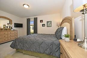 Beautiful 5 Bed Pool Game Room 5 Bedroom Home by RedAwning