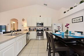 Beautiful 5 Bed Pool Game Room 5 Bedroom Home by RedAwning