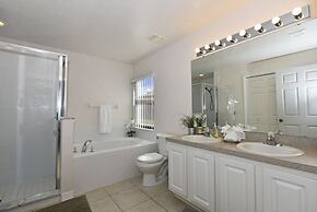 Beautiful 5 Bed Pool Game Room 5 Bedroom Home by RedAwning