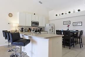 Beautiful 5 Bed Pool Game Room 5 Bedroom Home by RedAwning