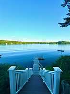 Annabessacook Retreat Limit 8 3 Bedroom Home by RedAwning