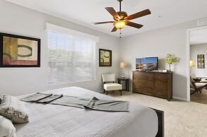 Vista Cay Luxury Secret 3 Bedroom Condo by RedAwning