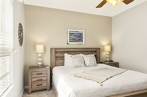 Vista Cay Luxury Secret 3 Bedroom Condo by RedAwning