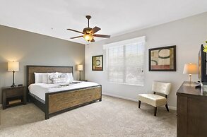 Vista Cay Luxury Secret 3 Bedroom Condo by RedAwning