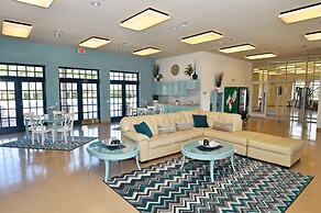 3 Bed Pool Home With Video Arcade Games 3 Bedroom Home by RedAwning