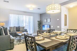 Vista Cay Casa Mystique 3 Bedroom Townhouse by RedAwning