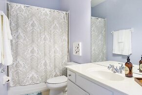 Vista Cay Casa Mystique 3 Bedroom Townhouse by RedAwning