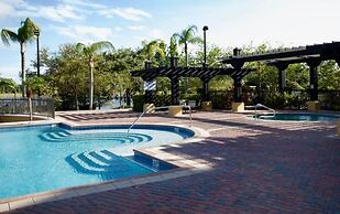 Vista Cay Penthouse Indulgence 3 Bedroom Condo