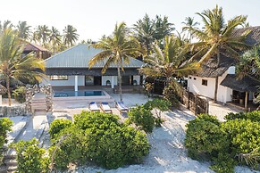 Marafiki Beach Hotel & Spa