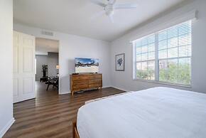 Vista Cay Electra 3 Bedroom Condo by RedAwning