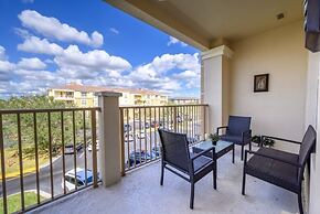 Vista Cay Electra 3 Bedroom Condo by RedAwning