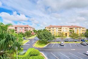 Vista Cay Electra 3 Bedroom Condo by RedAwning