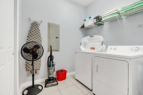 Vista Cay Magic 3 Bedroom Condo by RedAwning