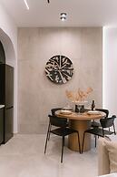 DOMUS GARDEN APARTMENTS