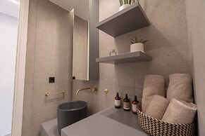 DOMUS GARDEN APARTMENTS