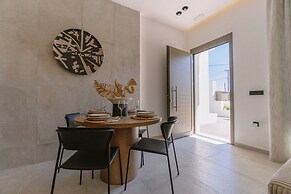 DOMUS GARDEN APARTMENTS