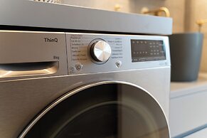 DOMUS GARDEN APARTMENTS