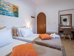 Atalanti Seaside Junior Suites