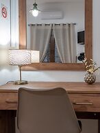 Atalanti Seaside Junior Suites