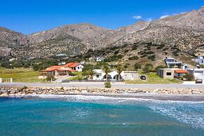 Atalanti Seaside Junior Suites