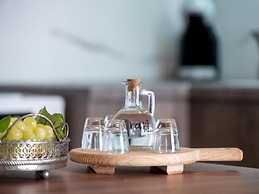 Atalanti Seaside Junior Suites