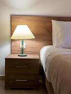 Atalanti Seaside Junior Suites