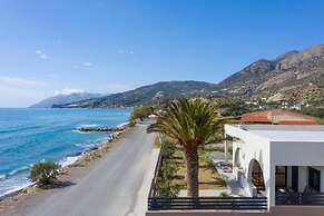 Atalanti Seaside Junior Suites