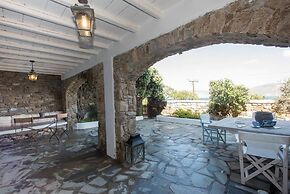 Beautiful Villa at Panormos Mykonos