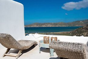 Beautiful Villa at Panormos Mykonos