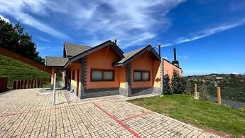 Campos do Jordão - 1km do centro do Capivari