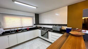 Campos do Jordão - 1km do centro do Capivari