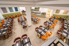 IH Hotels Milano Centrale