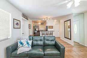 Casa Sirena By The Marina Suites with Pool