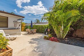 Casa Sirena By The Marina Suites with Pool