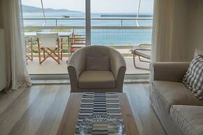 Seafront Apartment Grace