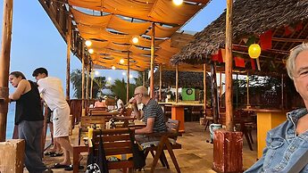 Double A Nungwi Beach Hotel