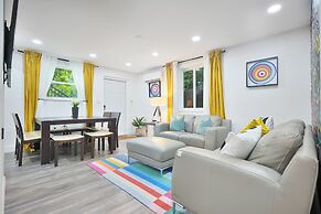 28 Guest - 4 Kitchens. Jungle Retreat in Heart Wynwood