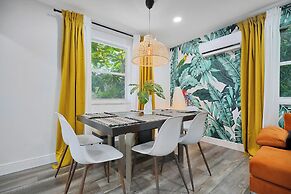 28 Guest - 4 Kitchens. Jungle Retreat in Heart Wynwood