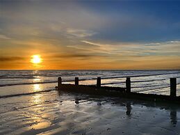 Bright House - Bracklesham Bay