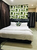 T Golden Villa Hotel