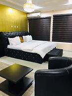 T Golden Villa Hotel