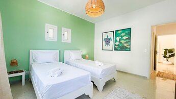 The Sea House Beach Front Villa With Pool