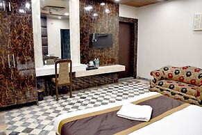 Hotel Aalishan Garden