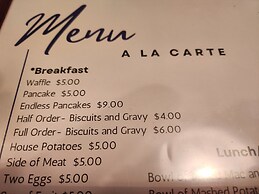 Delta Queen Lodge Bar Restaurant