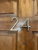 Delta Queen Lodge Bar Restaurant